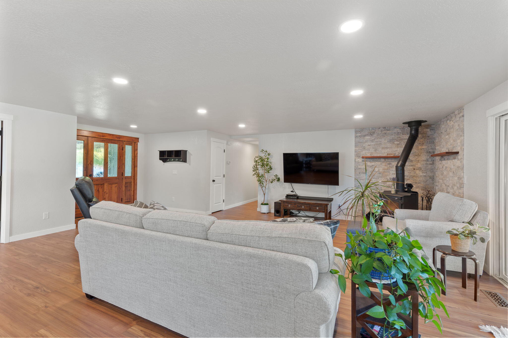 Pleasant Valley Acres - Residential