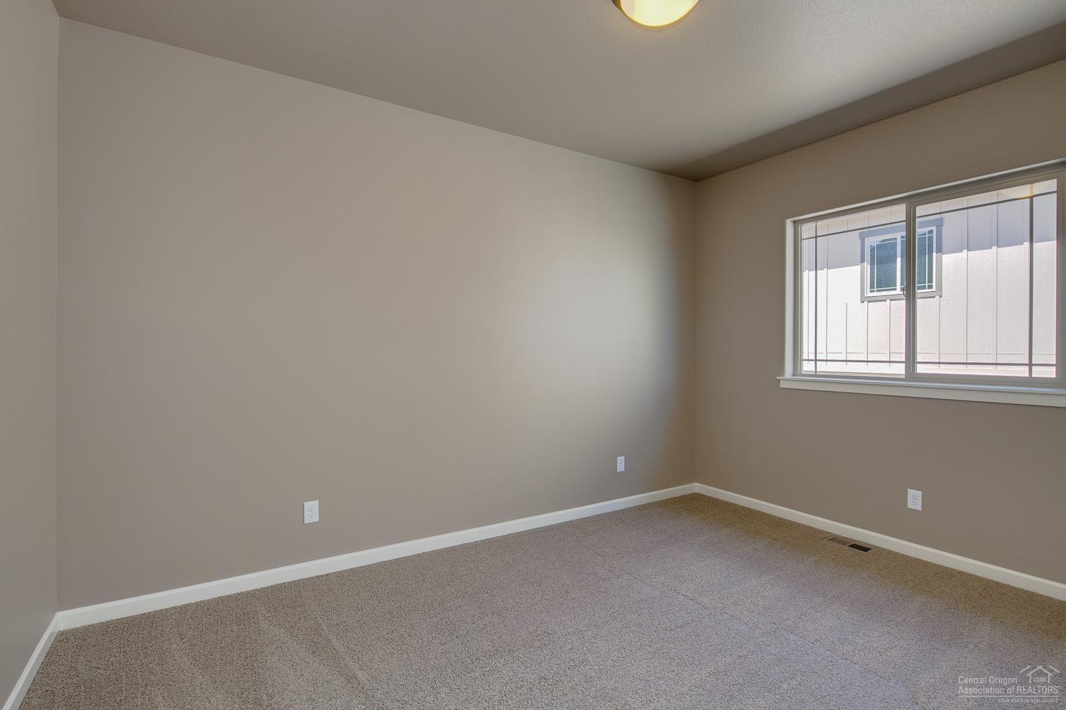 Kian Canyon - Residential