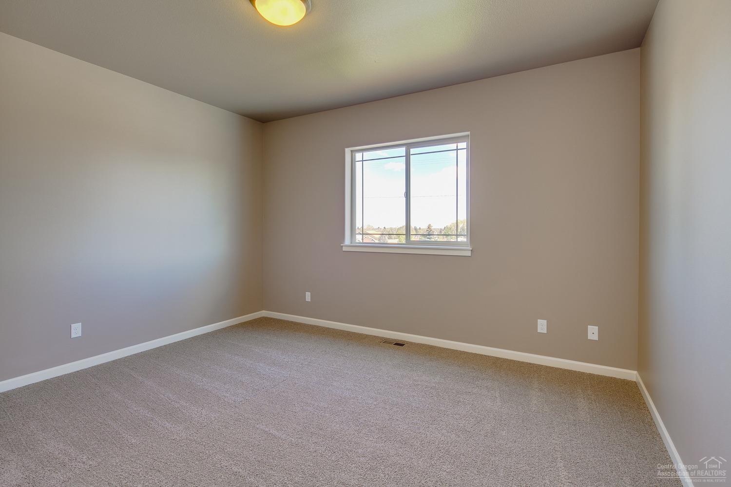 Kian Canyon - Residential