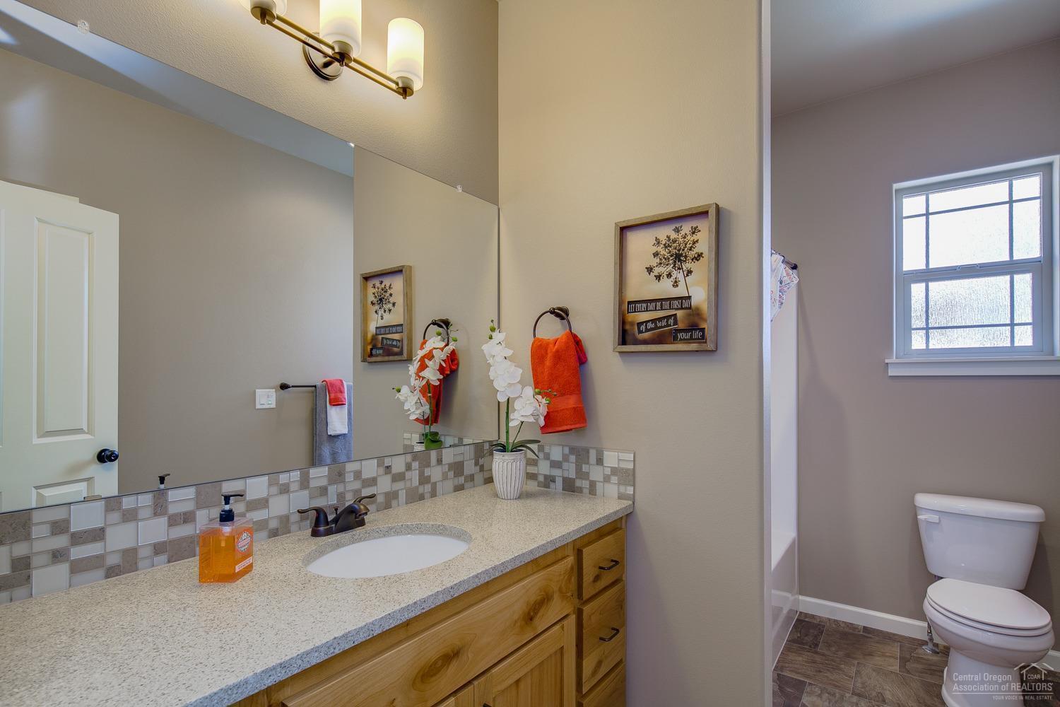 Kian Canyon - Residential