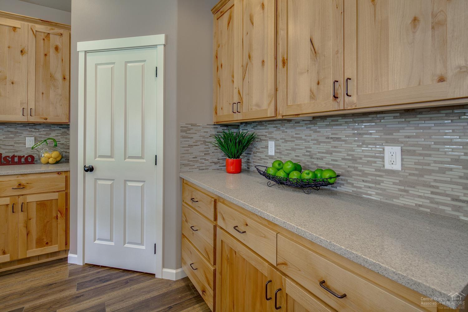 Kian Canyon - Residential