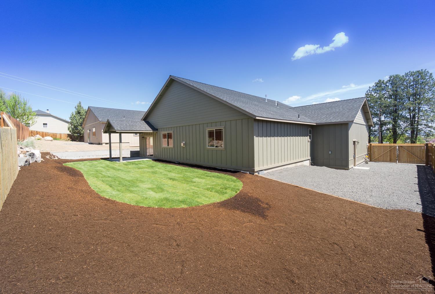 Kian Canyon - Residential