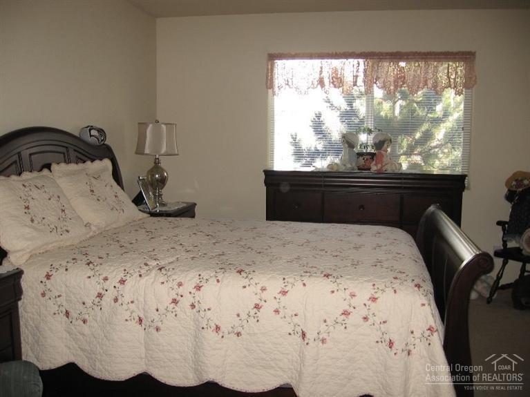 Boulder Brook - Residential