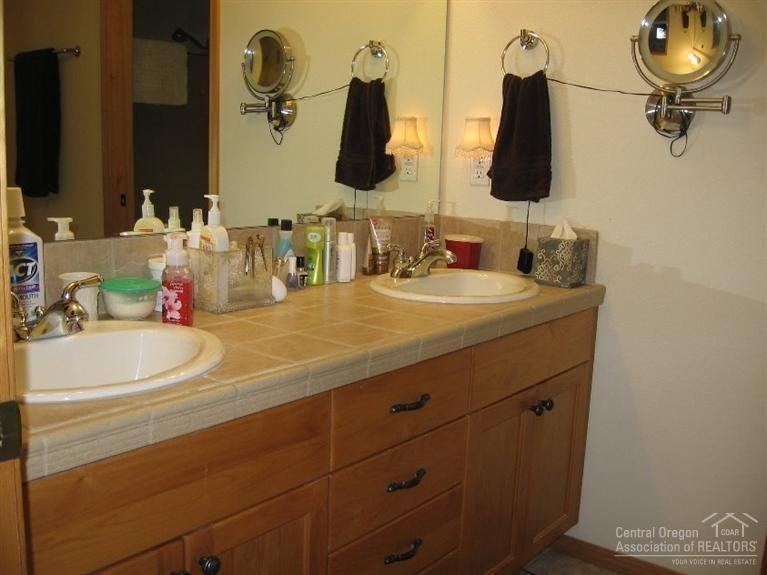 Boulder Brook - Residential