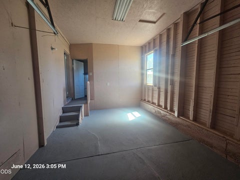 Tiny photo for 1008 Owens Street, Klamath Falls, OR 97601 (MLS # 220223304)