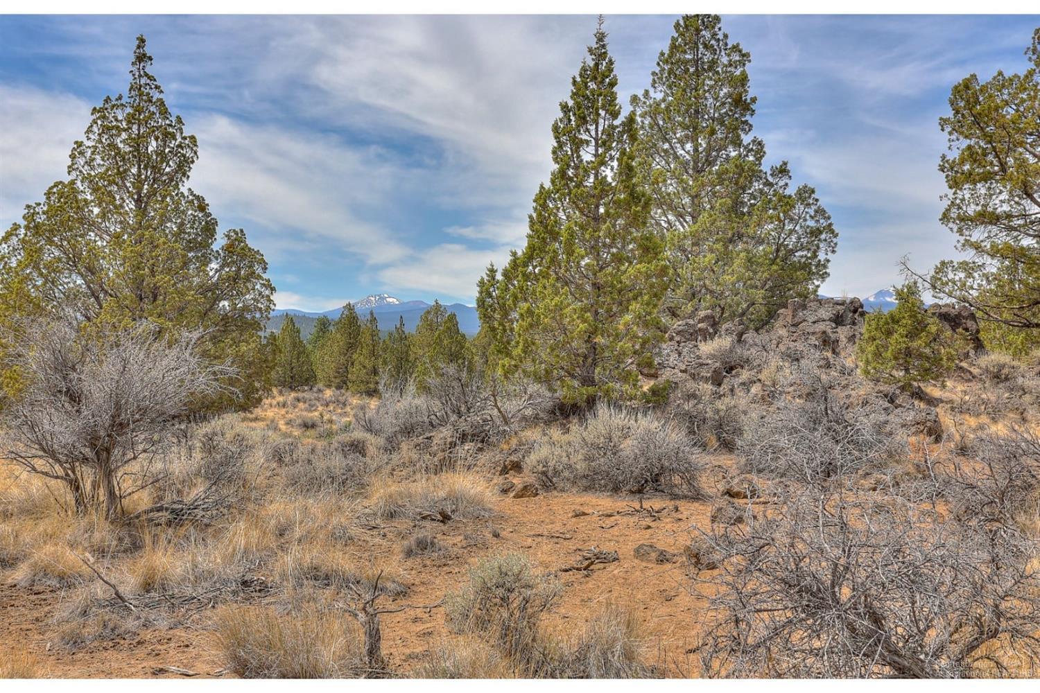 Pacific Cascade Hts - Land