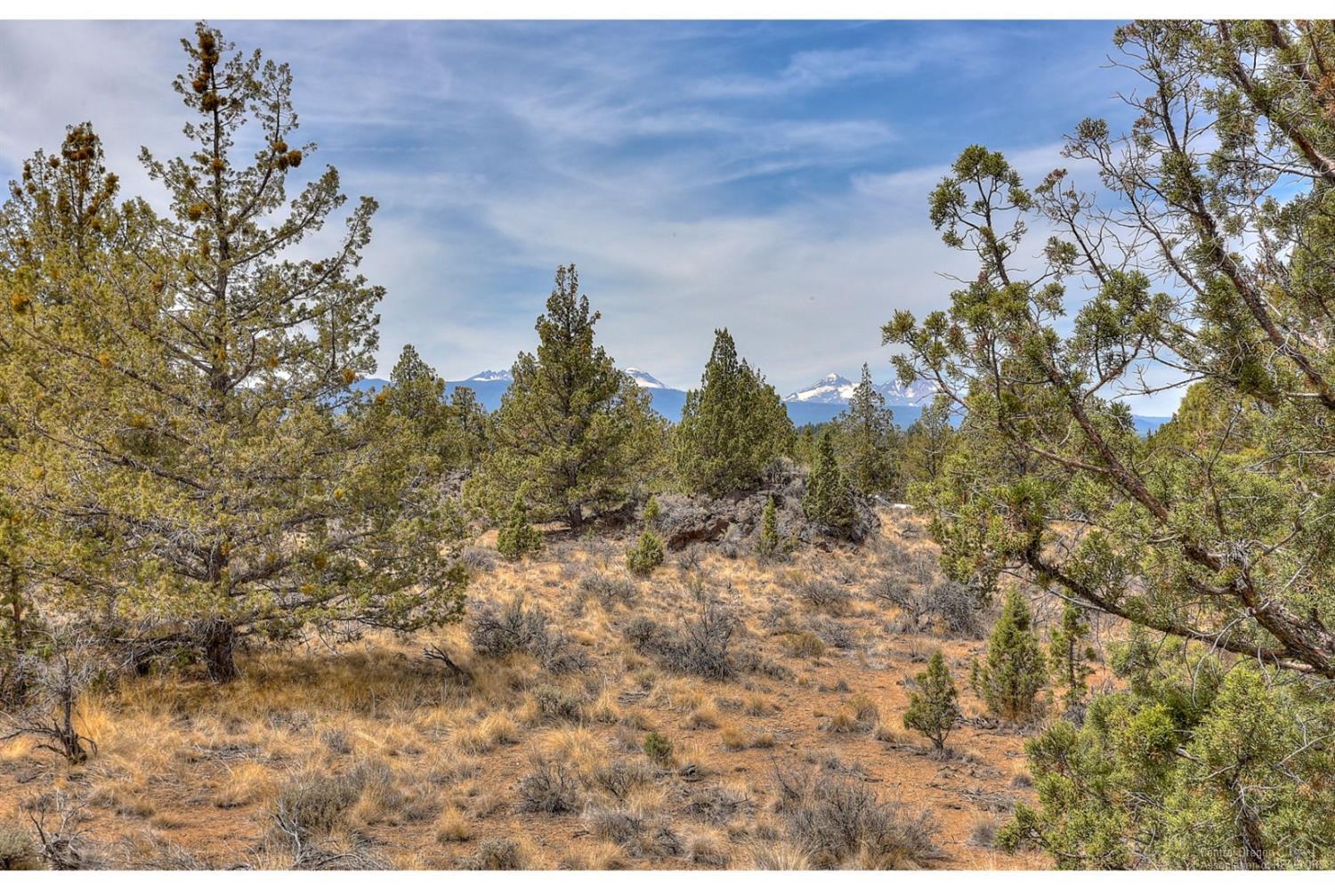 Pacific Cascade Hts - Land