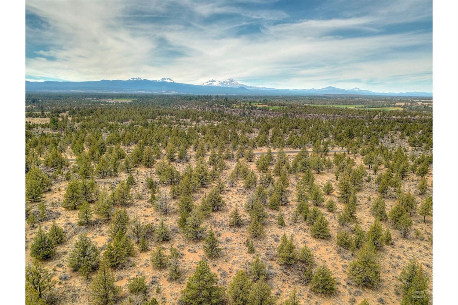 Pacific Cascade Hts - Land