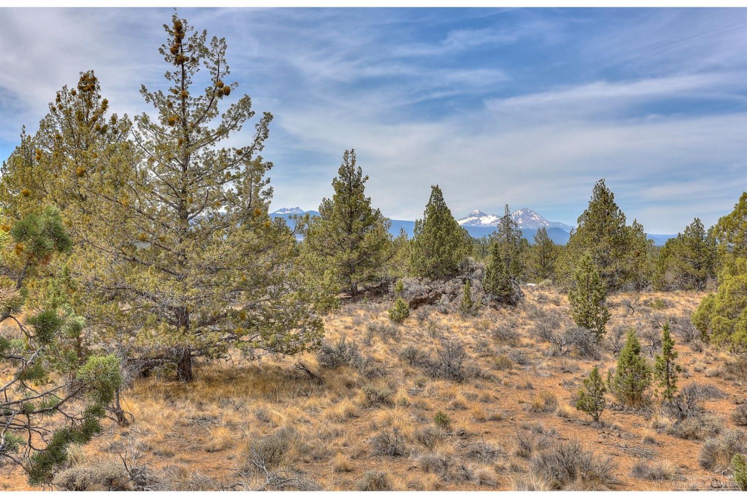 Pacific Cascade Hts - Land