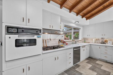 Tiny photo for 70 Fair Oaks Drive, Medford, OR 97504 (MLS # 220224328)