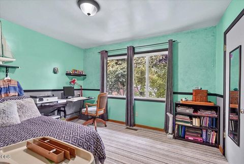 Tiny photo for 70 Fair Oaks Drive, Medford, OR 97504 (MLS # 220224328)