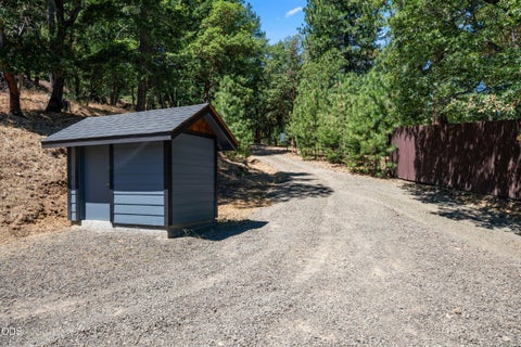 Tiny photo for 4712 Old Highway 99 S, Ashland, OR 97520 (MLS # 220226151)