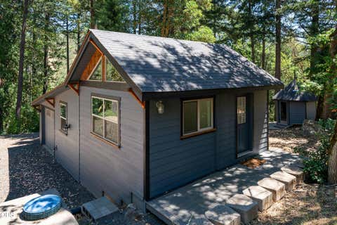 Tiny photo for 4712 Old Highway 99 S, Ashland, OR 97520 (MLS # 220226151)