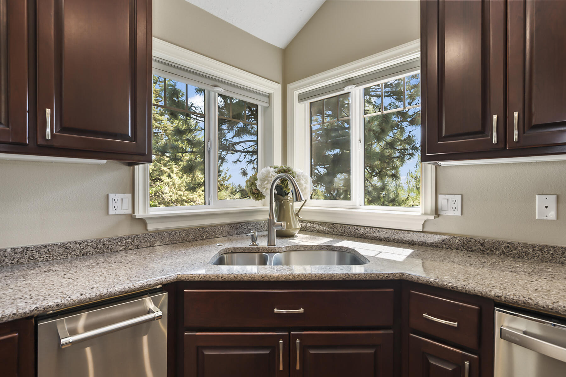 Awbrey Butte - Residential