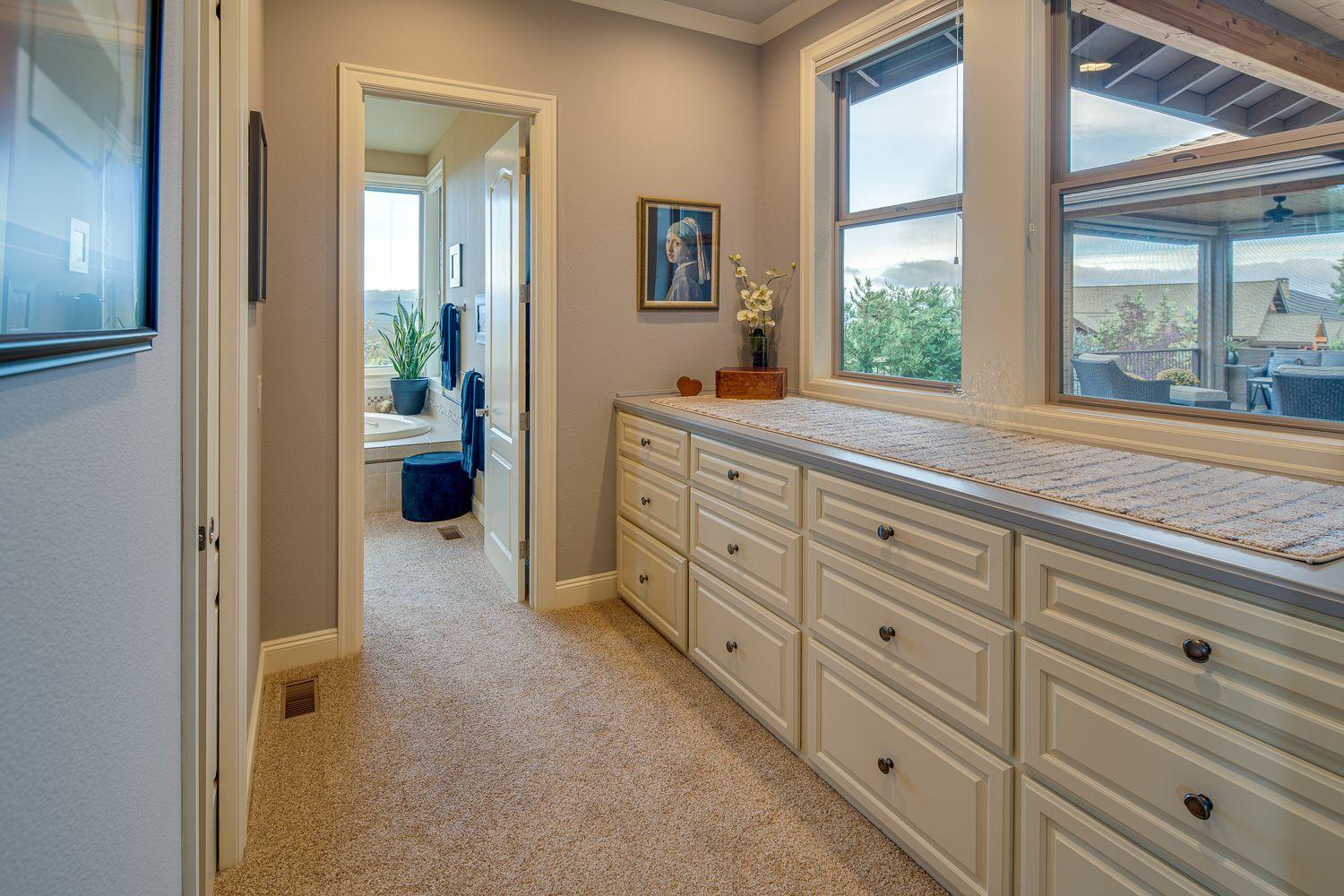 Eagle Crest - Residential