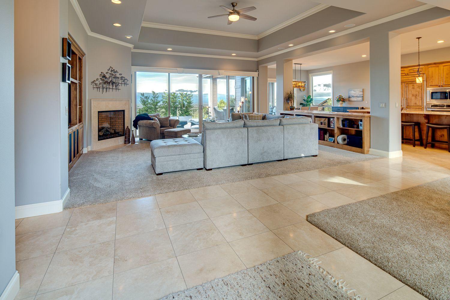 Eagle Crest - Residential