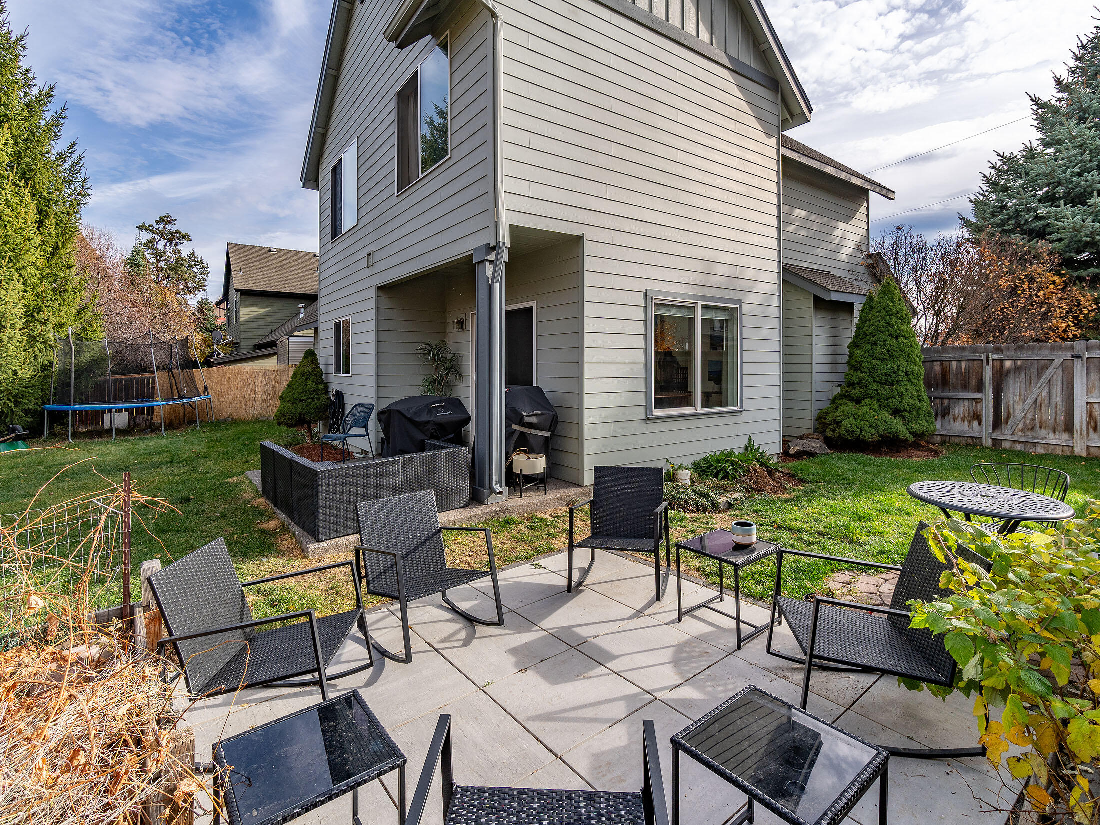 Quiet Canyon - Residential