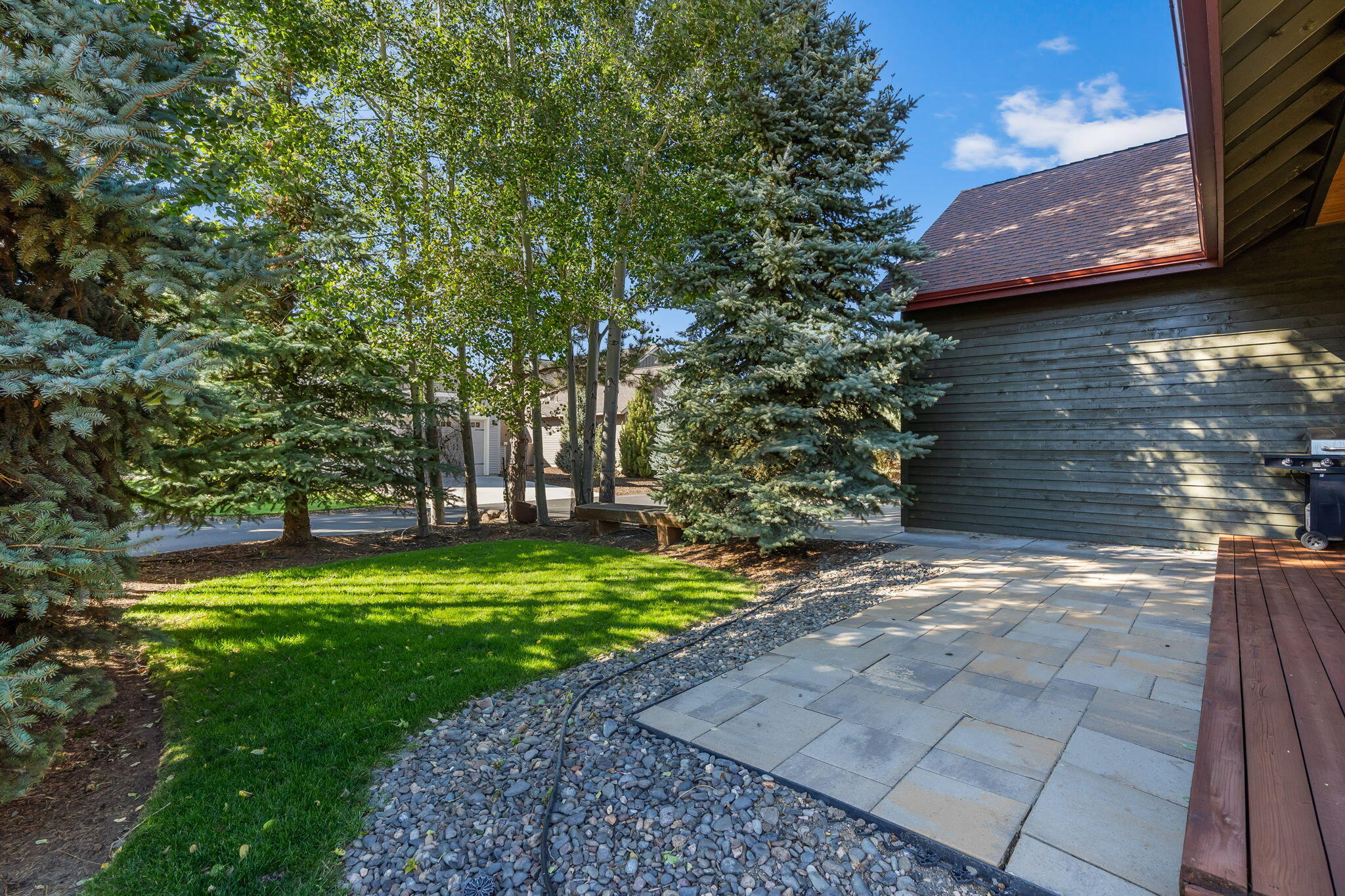 Pine Meadow Vill - Residential