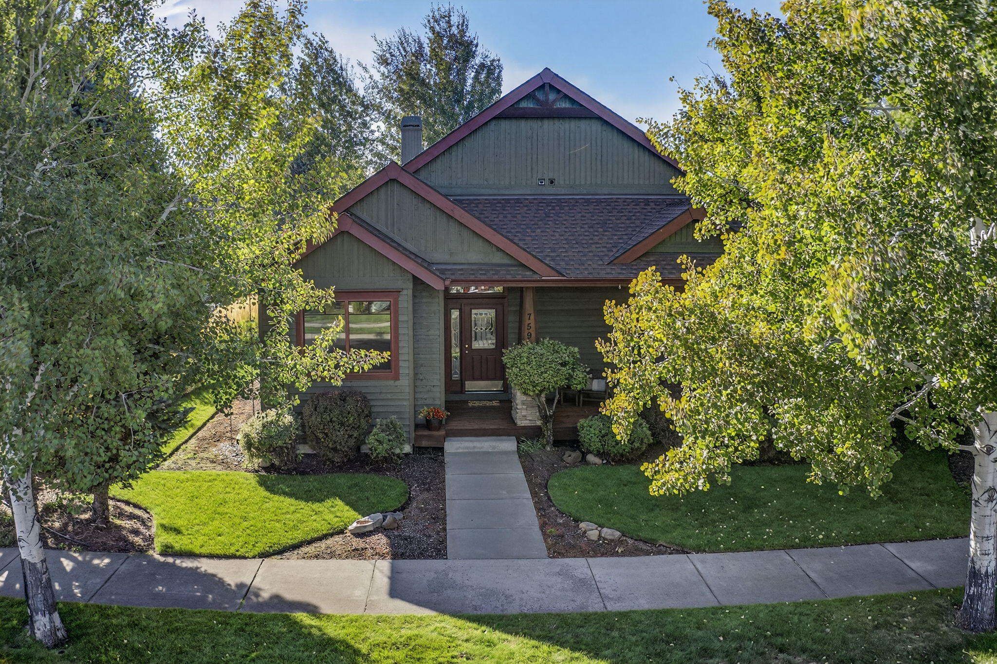 Pine Meadow Vill - Residential