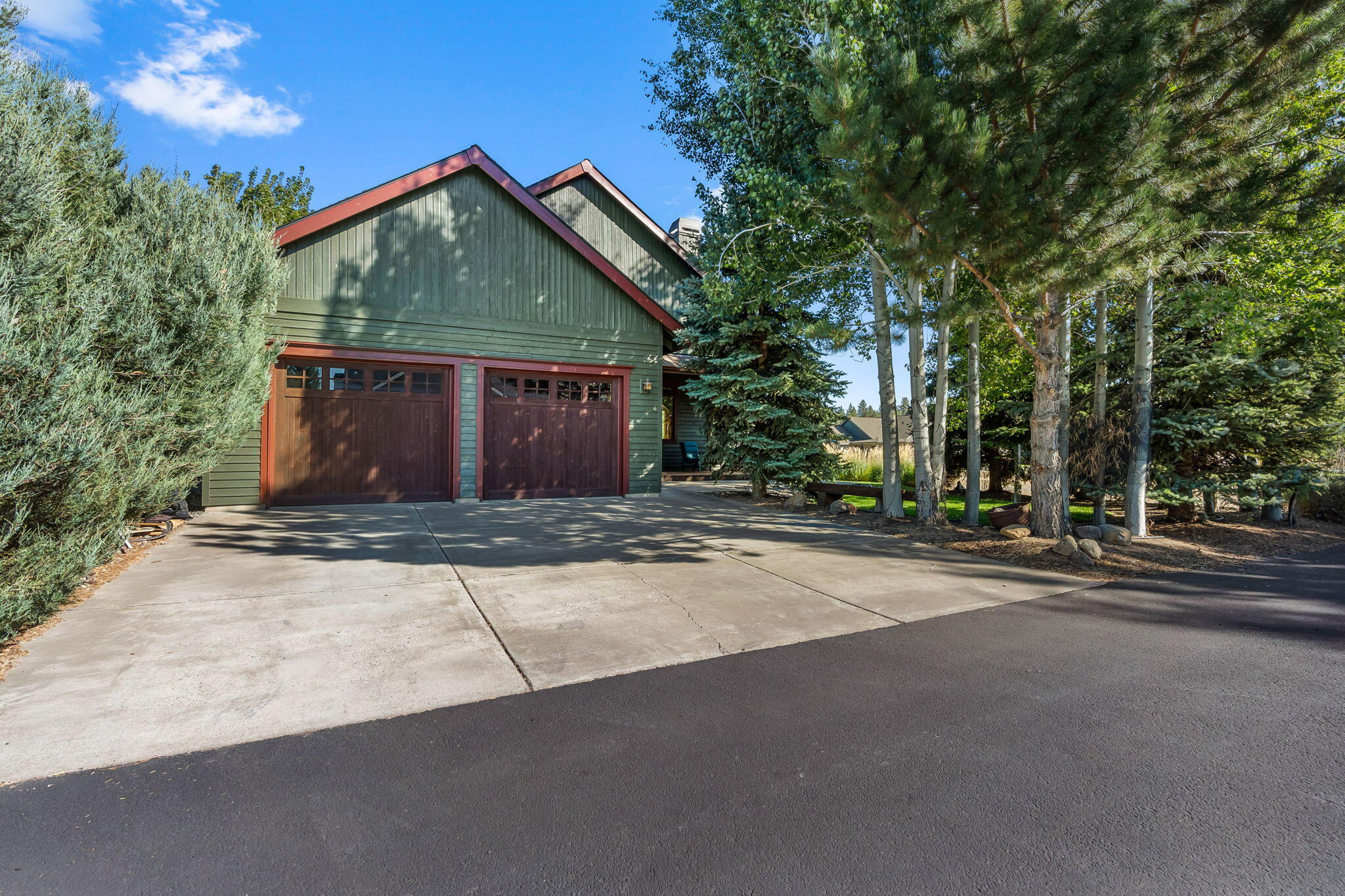 Pine Meadow Vill - Residential