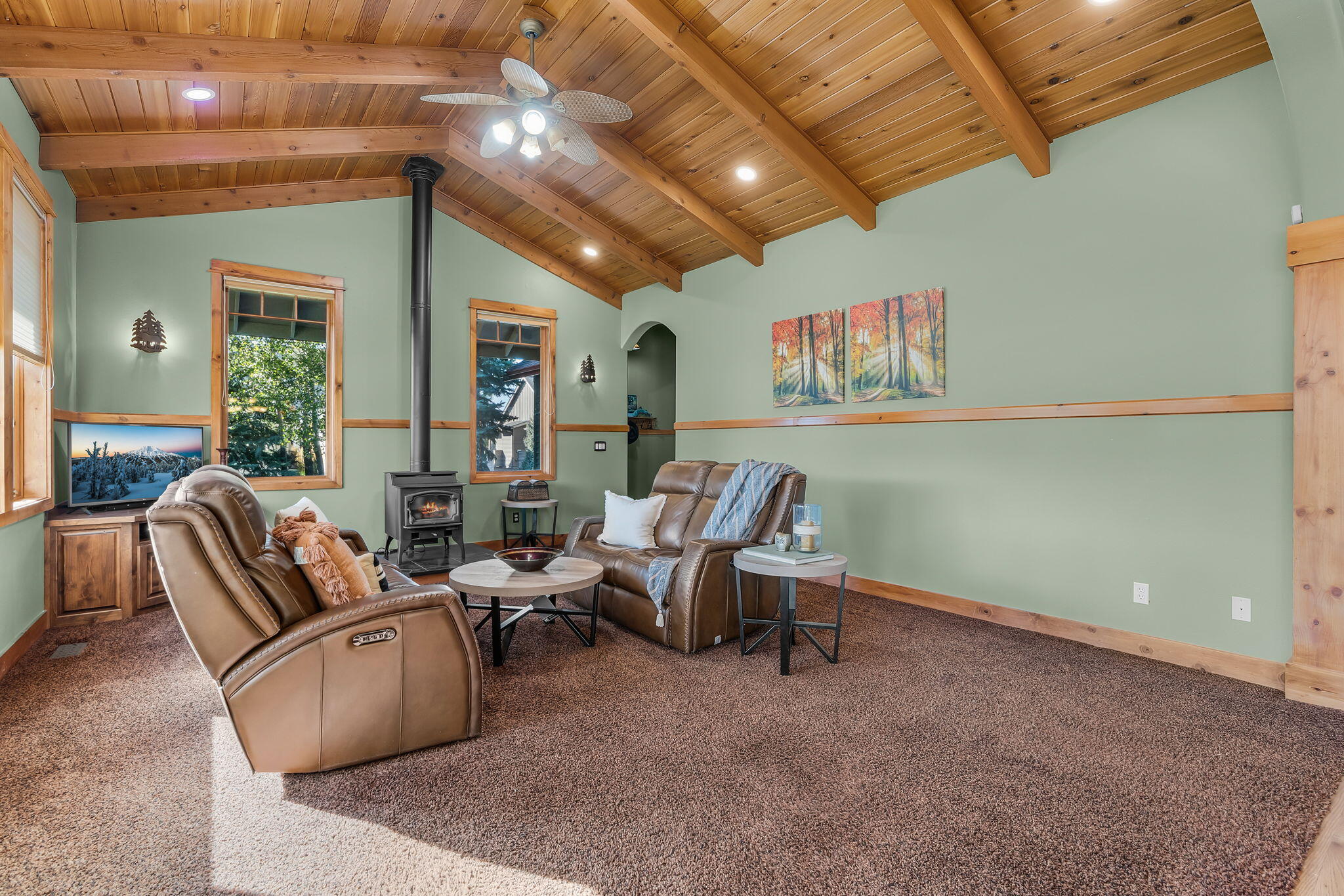 Pine Meadow Vill - Residential