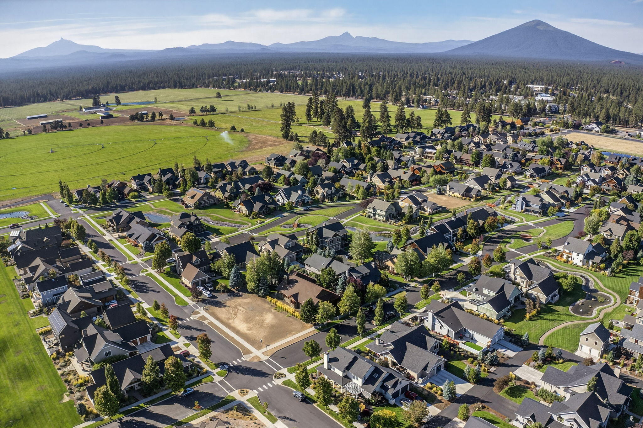 Pine Meadow Vill - Residential