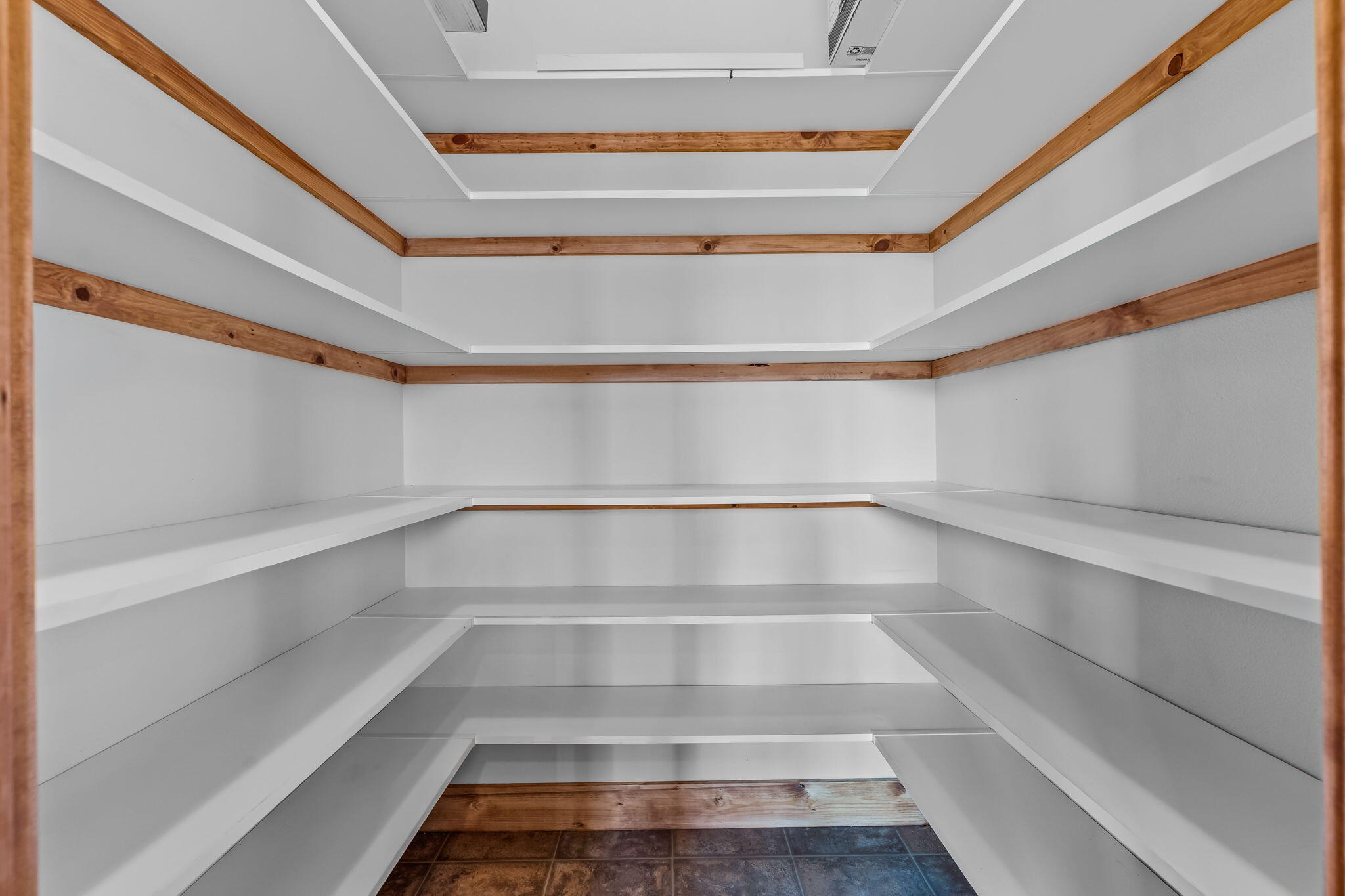 Pine Meadow Vill - Residential