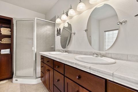 Tiny photo for 69301 Lariat, Sisters, OR 97759 (MLS # 220213270)