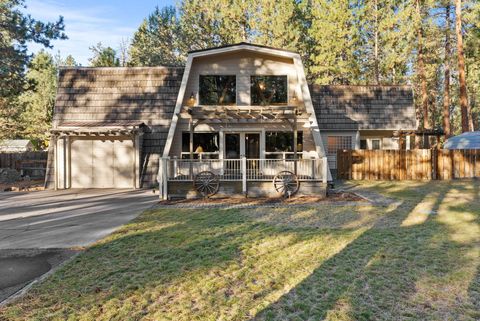 Tiny photo for 69301 Lariat, Sisters, OR 97759 (MLS # 220213270)