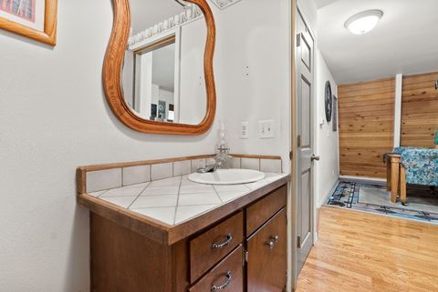 Tiny photo for 69301 Lariat, Sisters, OR 97759 (MLS # 220213270)