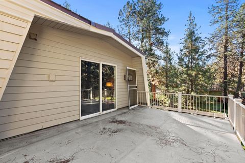 Tiny photo for 69301 Lariat, Sisters, OR 97759 (MLS # 220213270)