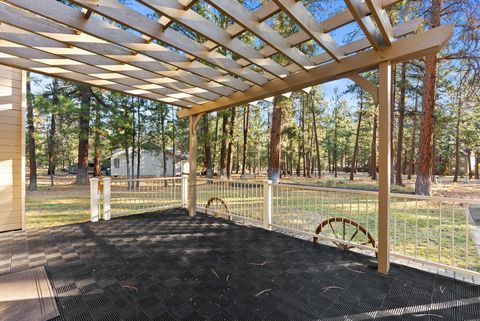 Tiny photo for 69301 Lariat, Sisters, OR 97759 (MLS # 220213270)