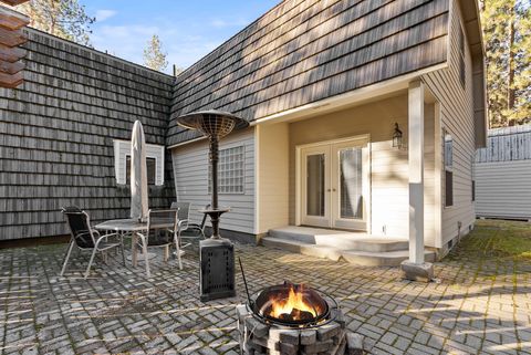 Tiny photo for 69301 Lariat, Sisters, OR 97759 (MLS # 220213270)