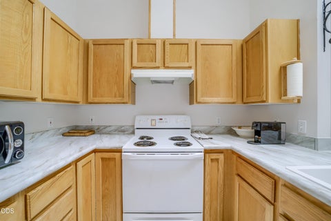 Tiny photo for 3649 SW Bobby Jones Court SW, Redmond, OR 97756 (MLS # 220223802)