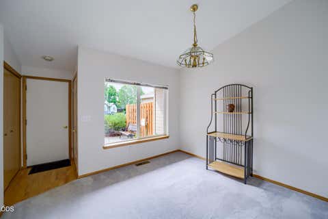 Tiny photo for 3649 SW Bobby Jones Court SW, Redmond, OR 97756 (MLS # 220223802)