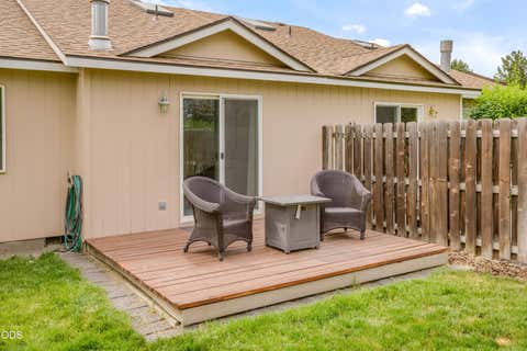 Tiny photo for 3649 SW Bobby Jones Court SW, Redmond, OR 97756 (MLS # 220223802)
