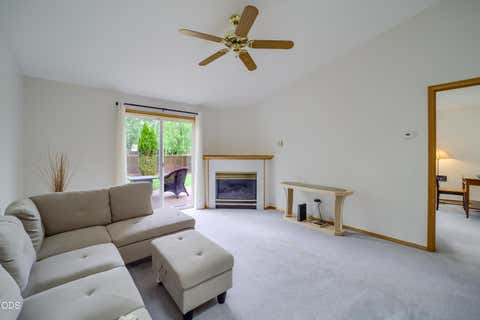 Tiny photo for 3649 SW Bobby Jones Court SW, Redmond, OR 97756 (MLS # 220223802)