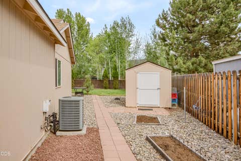 Tiny photo for 3649 SW Bobby Jones Court SW, Redmond, OR 97756 (MLS # 220223802)
