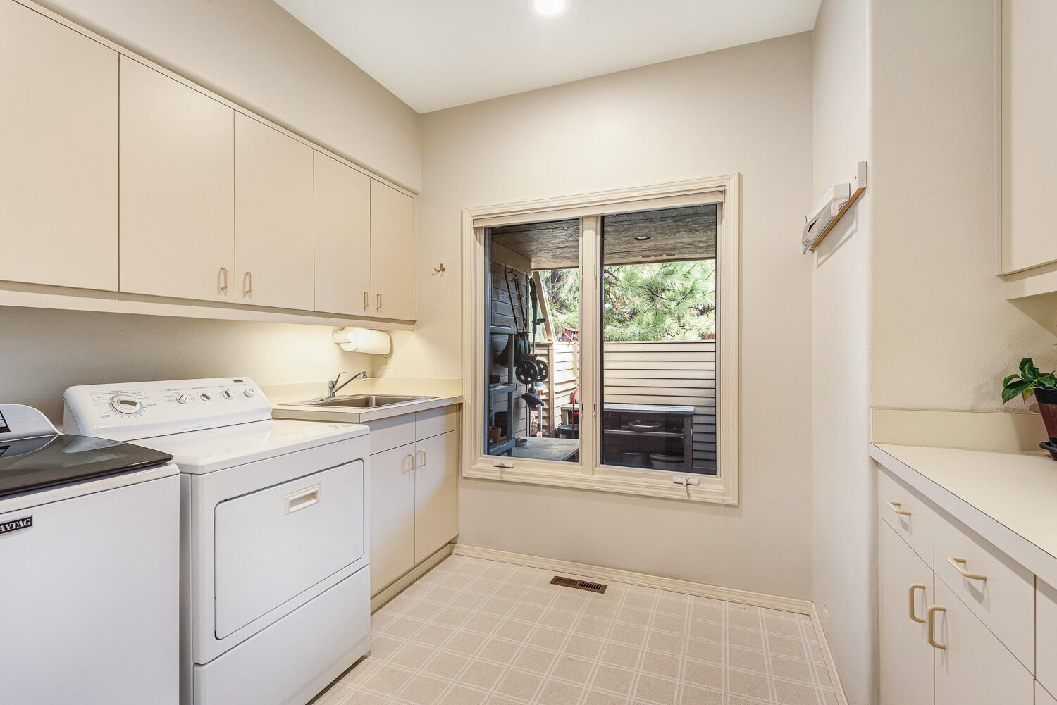 Mtn High - Residential