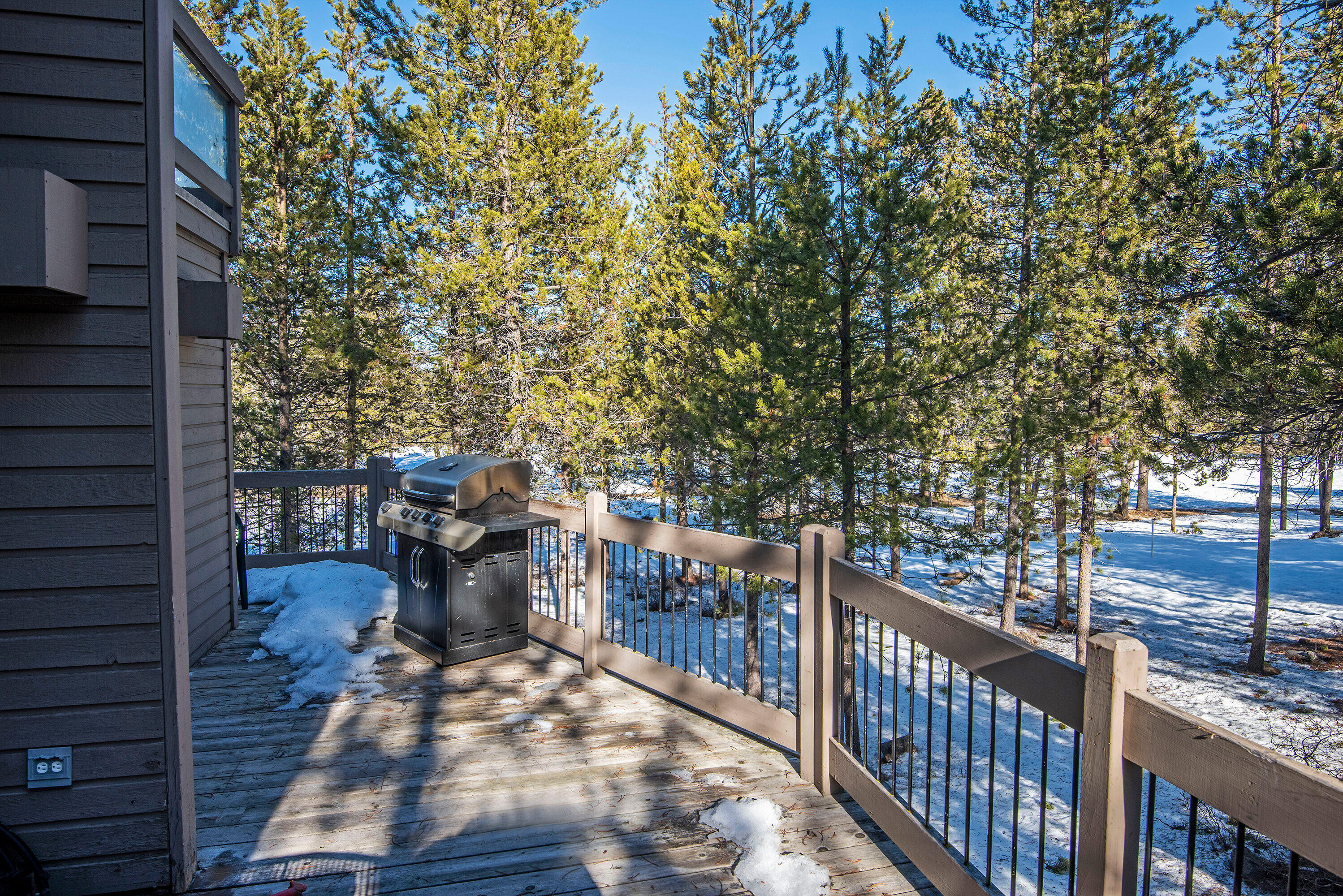 Fairway Crest Village - Residential