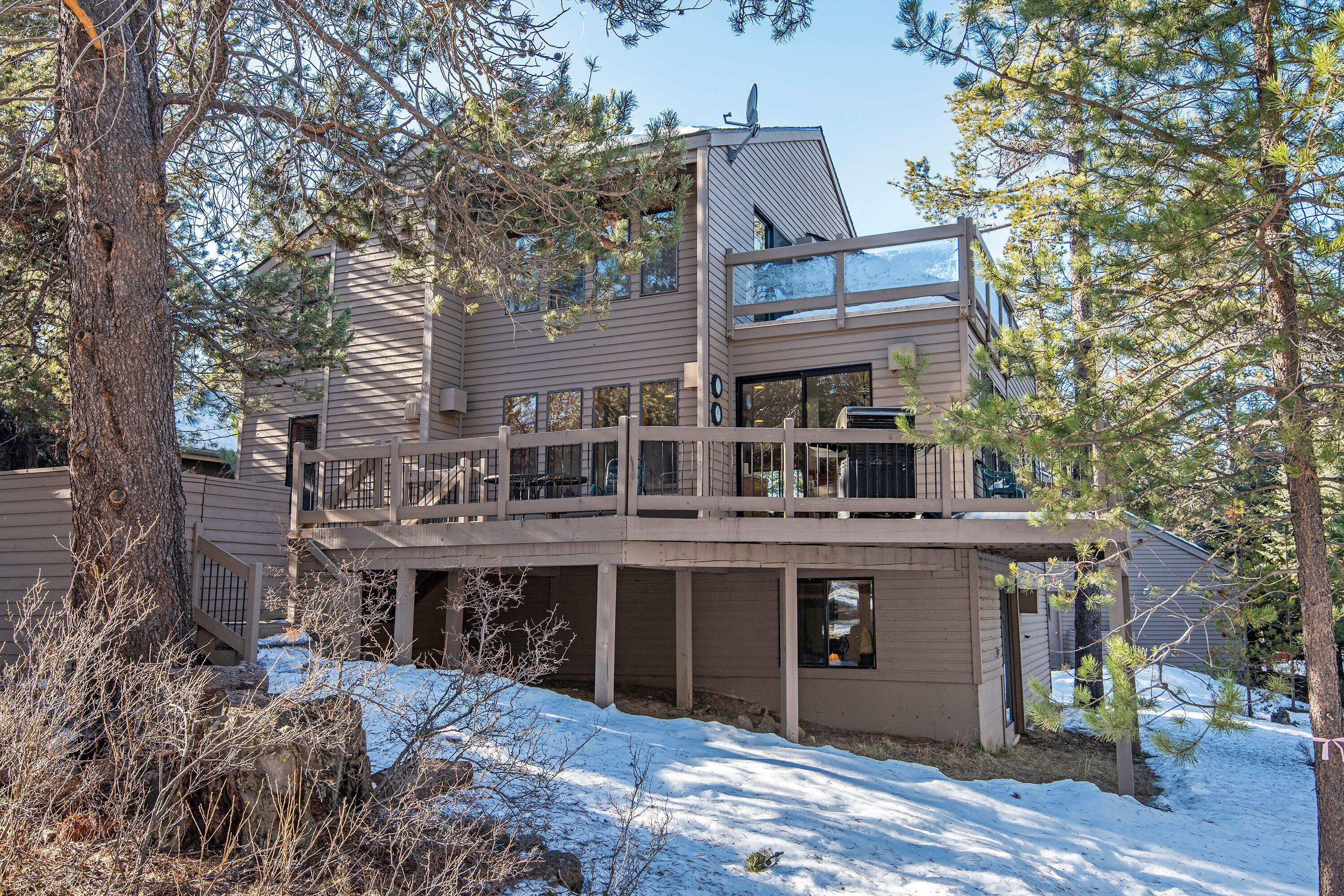 Fairway Crest Village - Residential