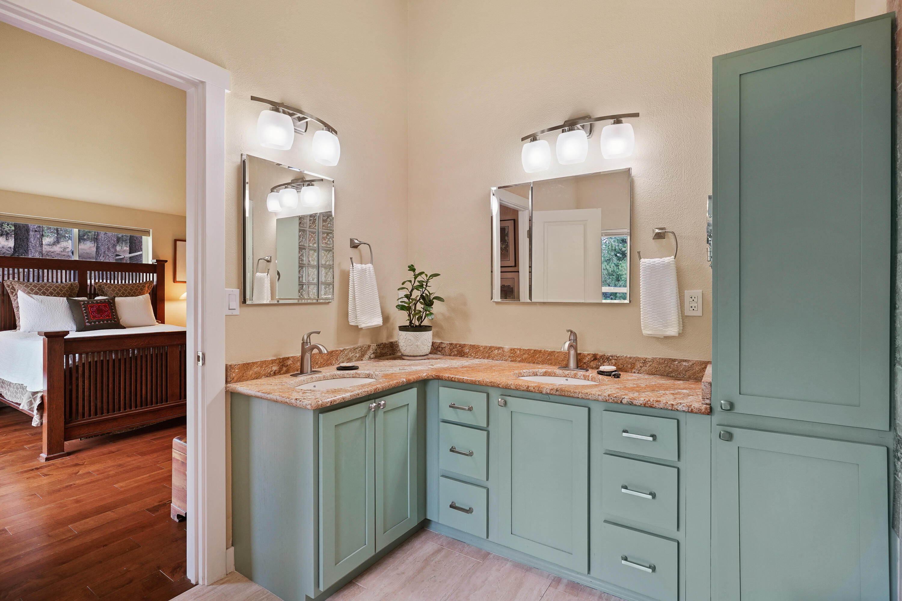 Woodside Ranch - Residential