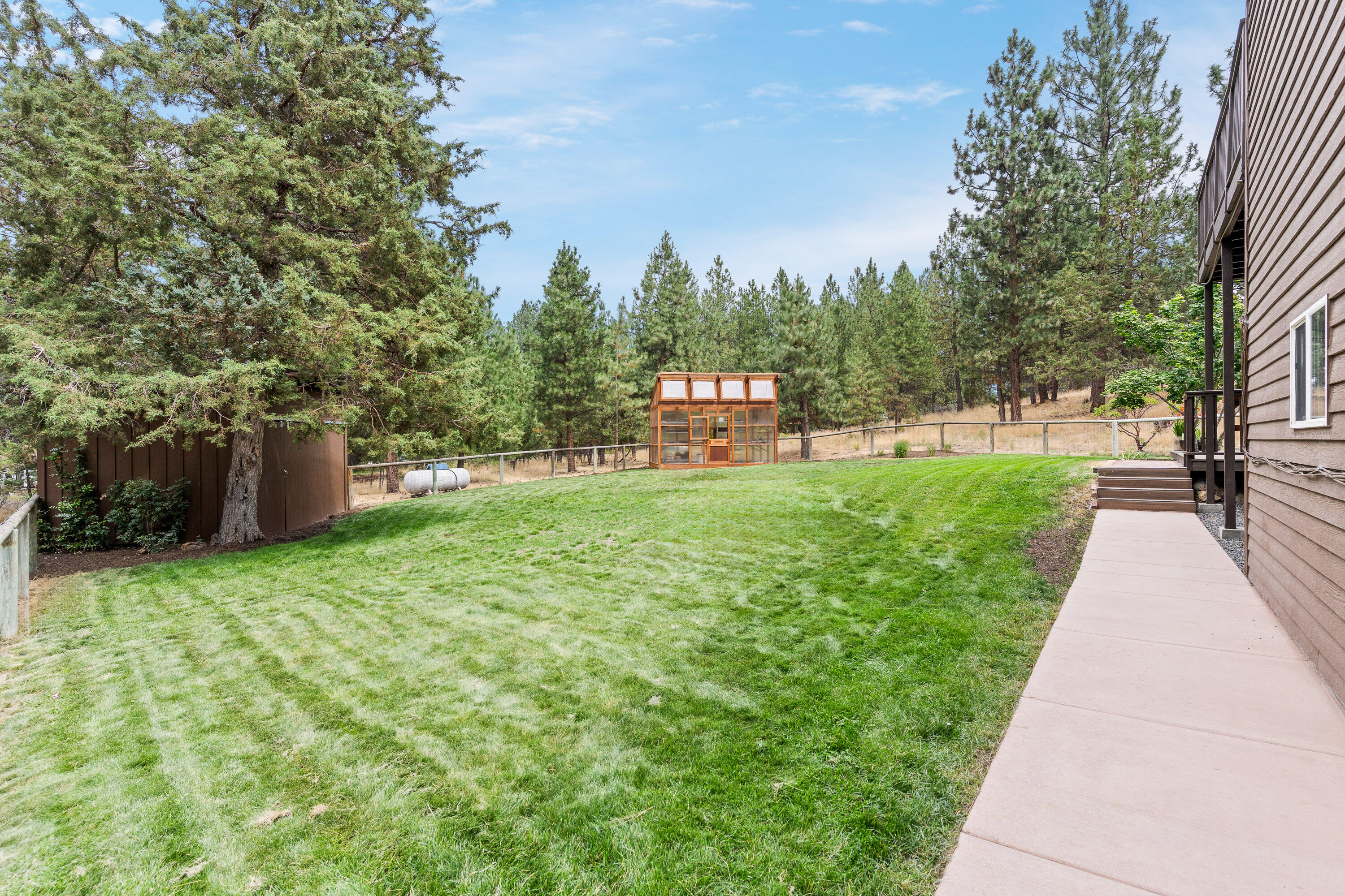 Woodside Ranch - Residential