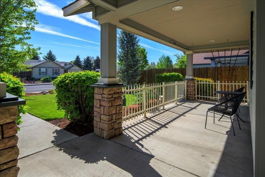 2053 NW 19th Place