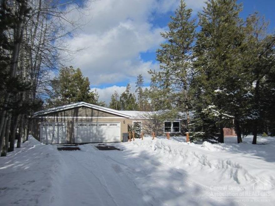 Come take a look at this well loved home with lots of updates. Custom kitchen, pellet stove, vaulted ceilings, soaker tub, bonus room, triple car garage + shop area, covered front porch. RV hook up w/circular drive. Hooked up to Community water & sewer. Access to the Big Deschutes is just 1/4 mile away. This home backs to Vandervert Ranch so you have absolute privacy and viewing access to abundance of wildlife. This home qualifies for all financing options. Call today for your private showing.