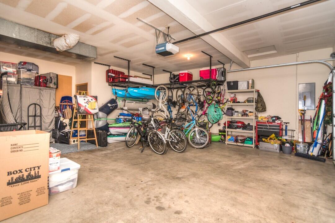 Fairway Point Villag - Residential