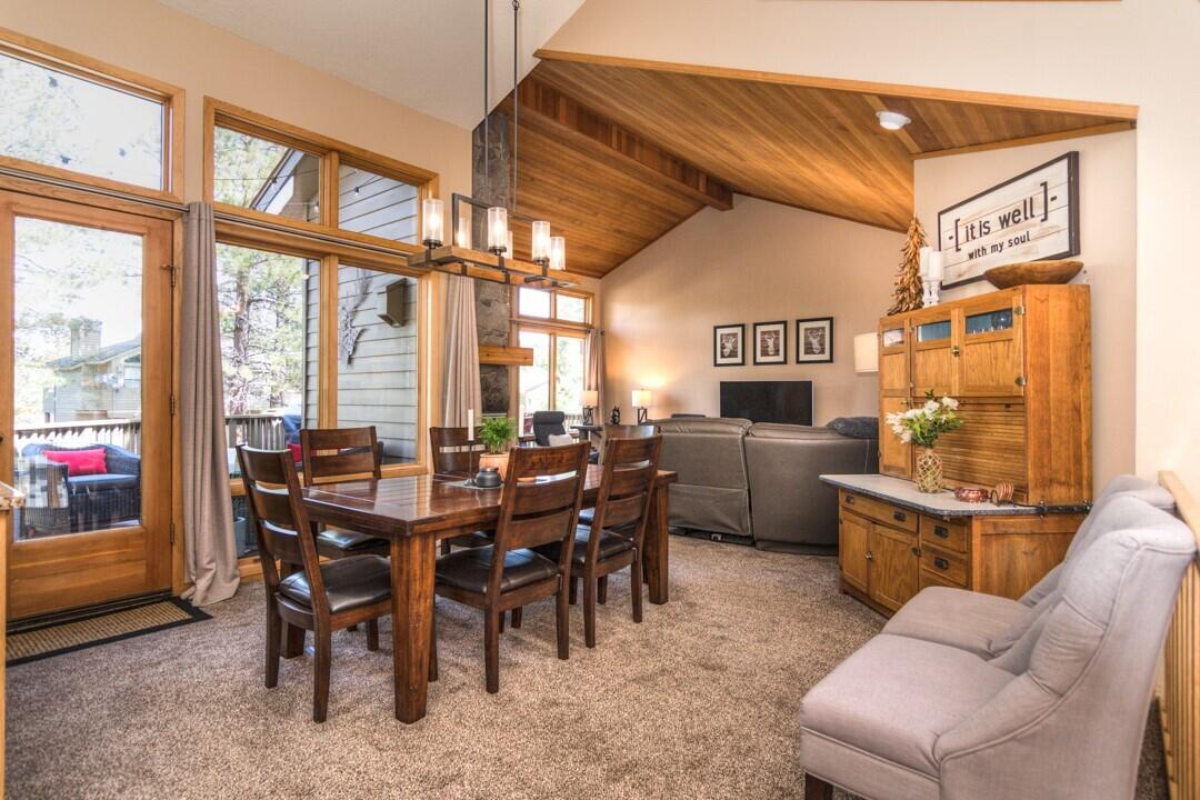 Fairway Point Villag - Residential