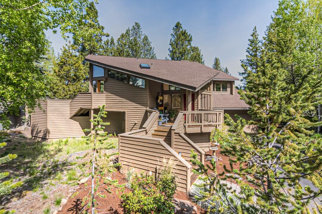 Fairway Point Villag - Residential