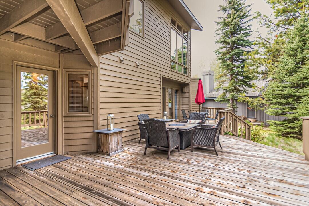 Fairway Point Villag - Residential