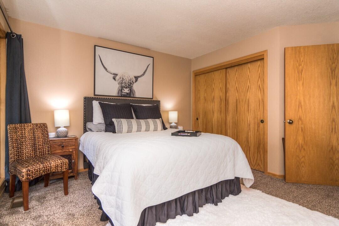 Fairway Point Villag - Residential